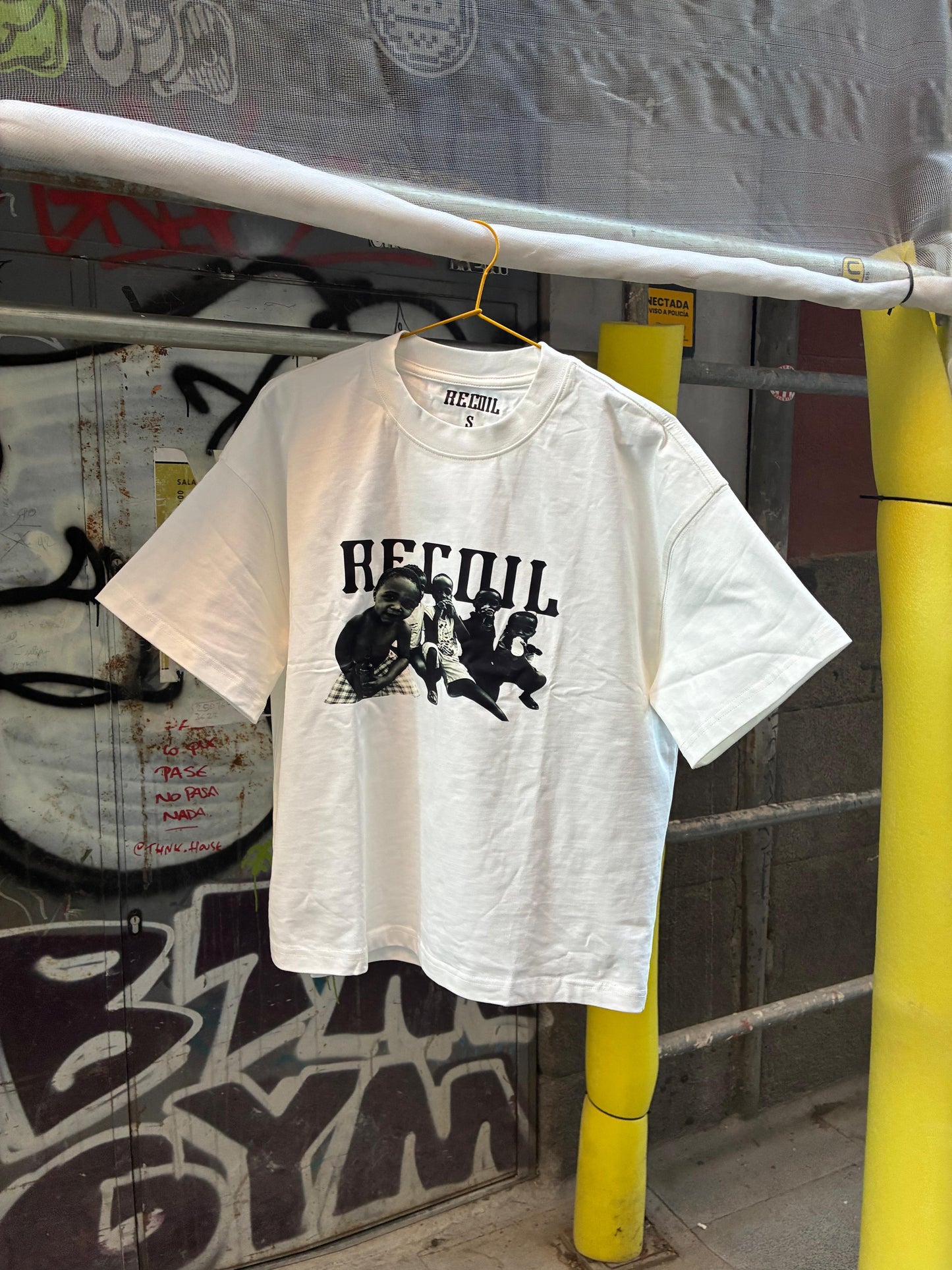 FAVELAS TEE